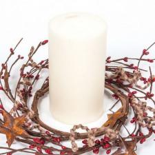 4.5 IN TWINE/RUST STAR/RICE BERRY CANDLE RING, HW, RED
